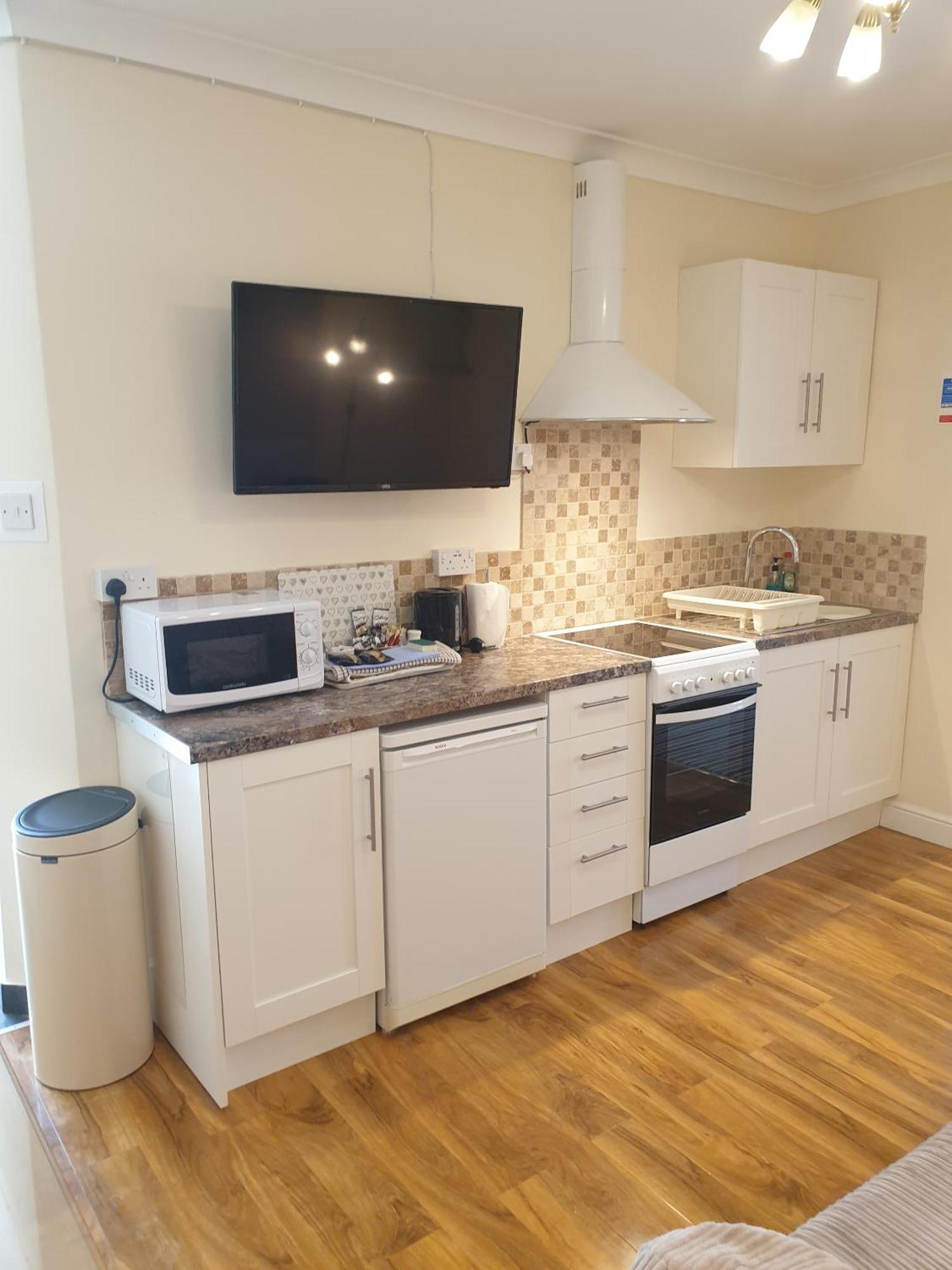 Appletorre House Holiday Flats - Pet Friendly And Private Parking Torquay Room photo